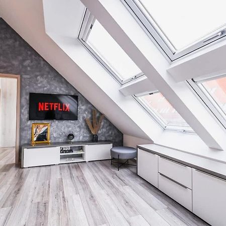 Luxury Apartment In The City Center Bratislava Exteriér fotografie