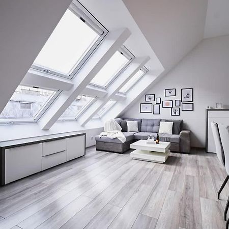 Luxury Apartment In The City Center Bratislava Exteriér fotografie