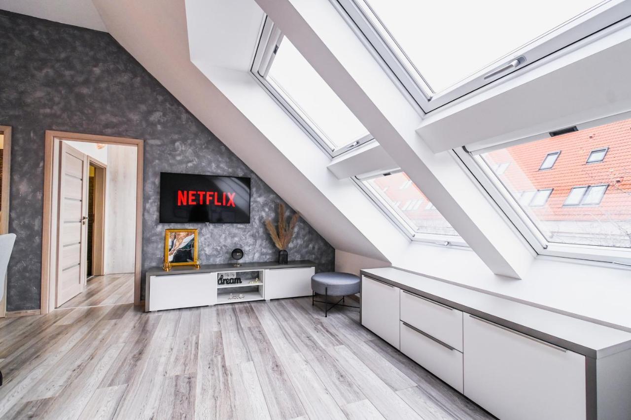 Luxury Apartment In The City Center Bratislava Exteriér fotografie