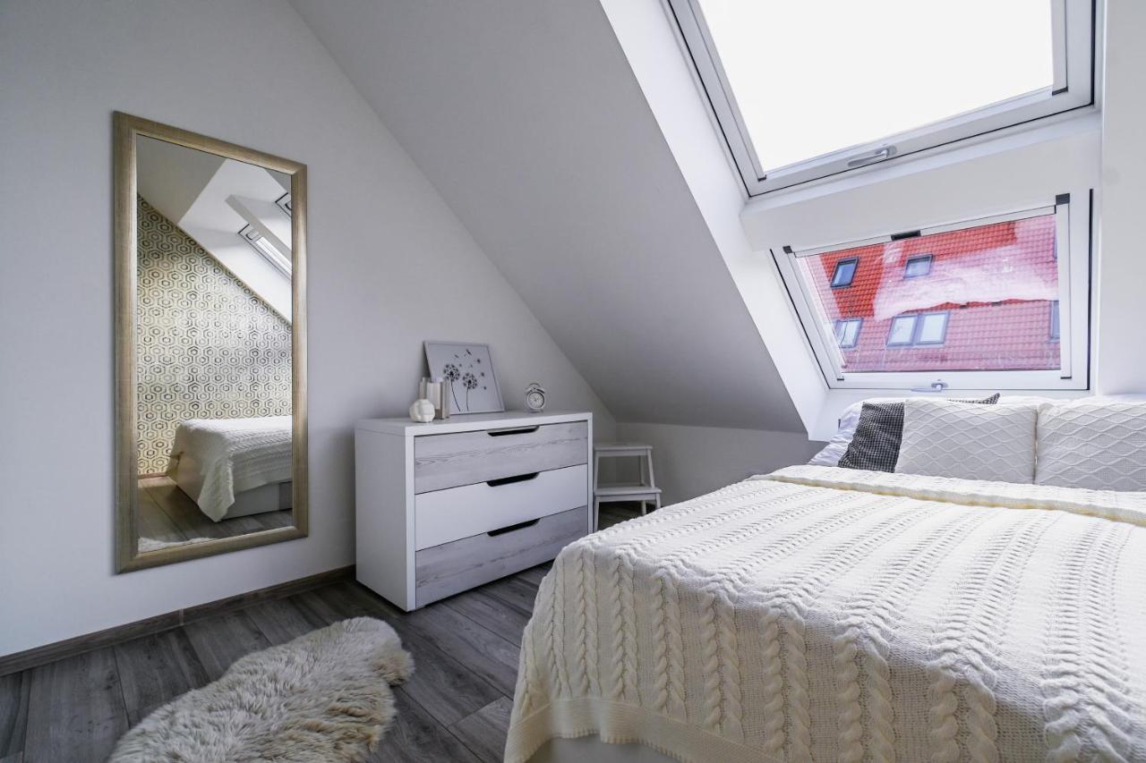 Luxury Apartment In The City Center Bratislava Exteriér fotografie
