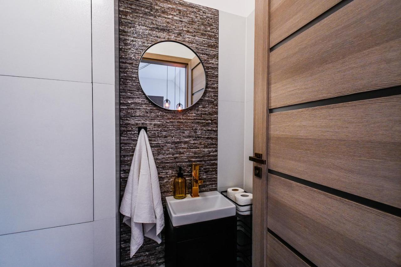 Luxury Apartment In The City Center Bratislava Exteriér fotografie