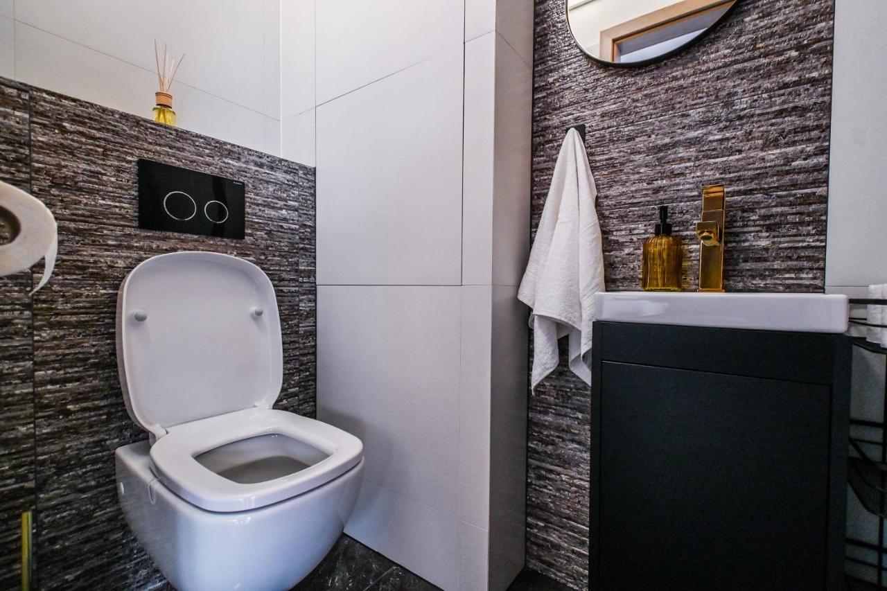 Luxury Apartment In The City Center Bratislava Exteriér fotografie