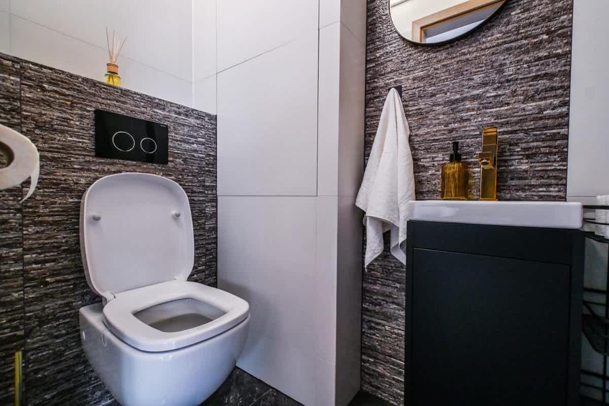 Luxury Apartment In The City Center Bratislava Exteriér fotografie